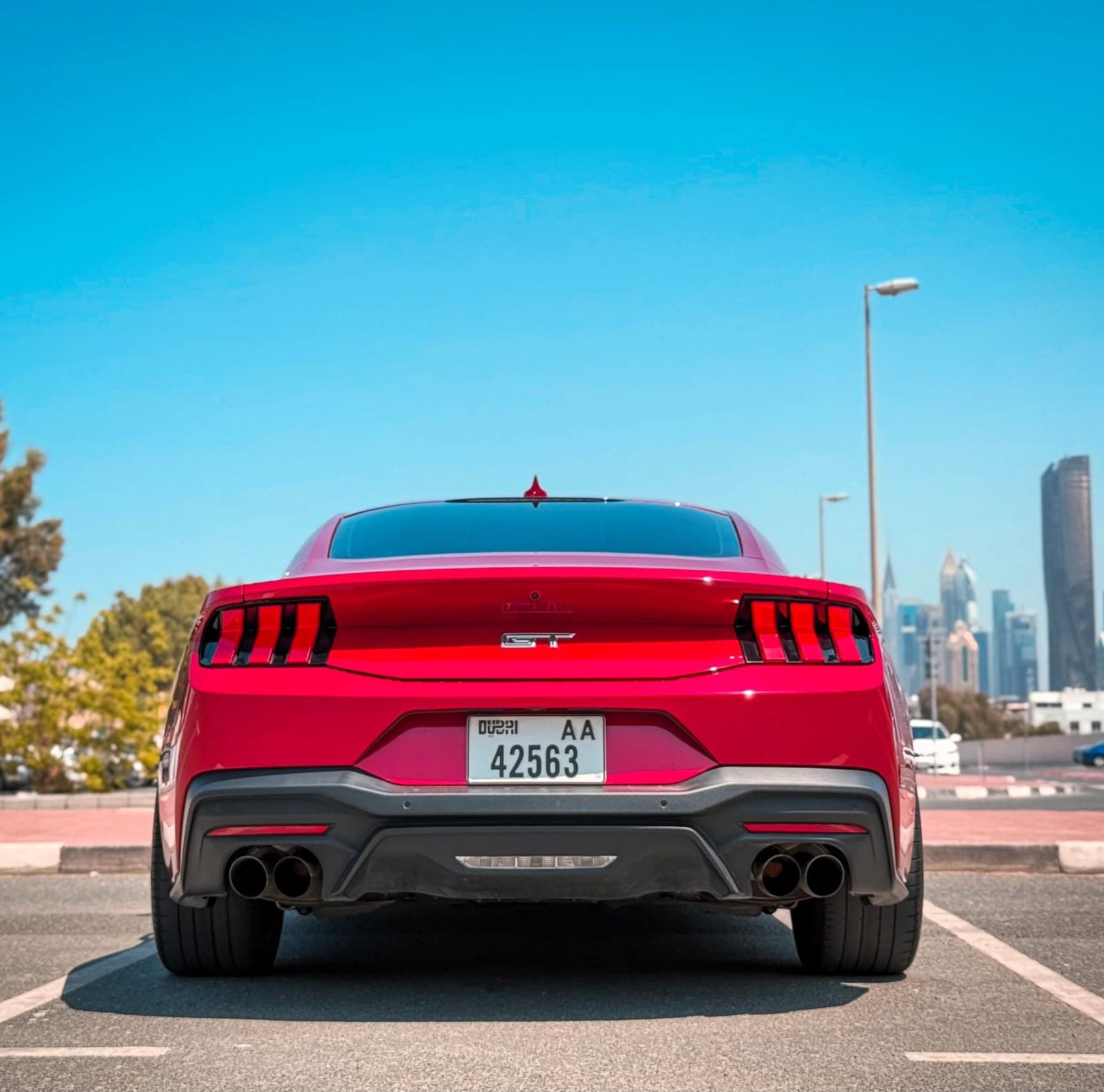 Ford Mustang GT V8, photo 3 of 9