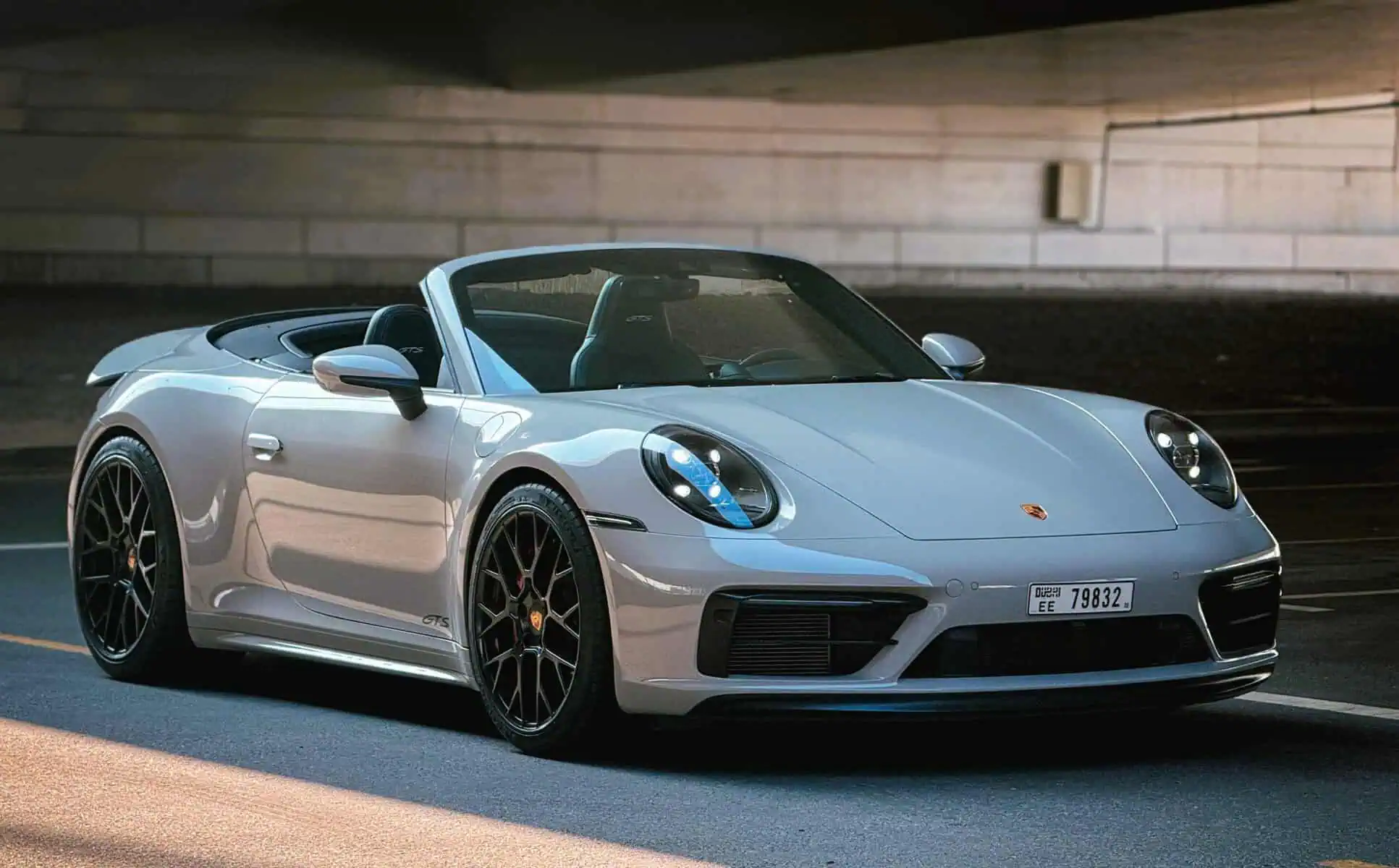 Porsche 911 GTS Spider, exterior