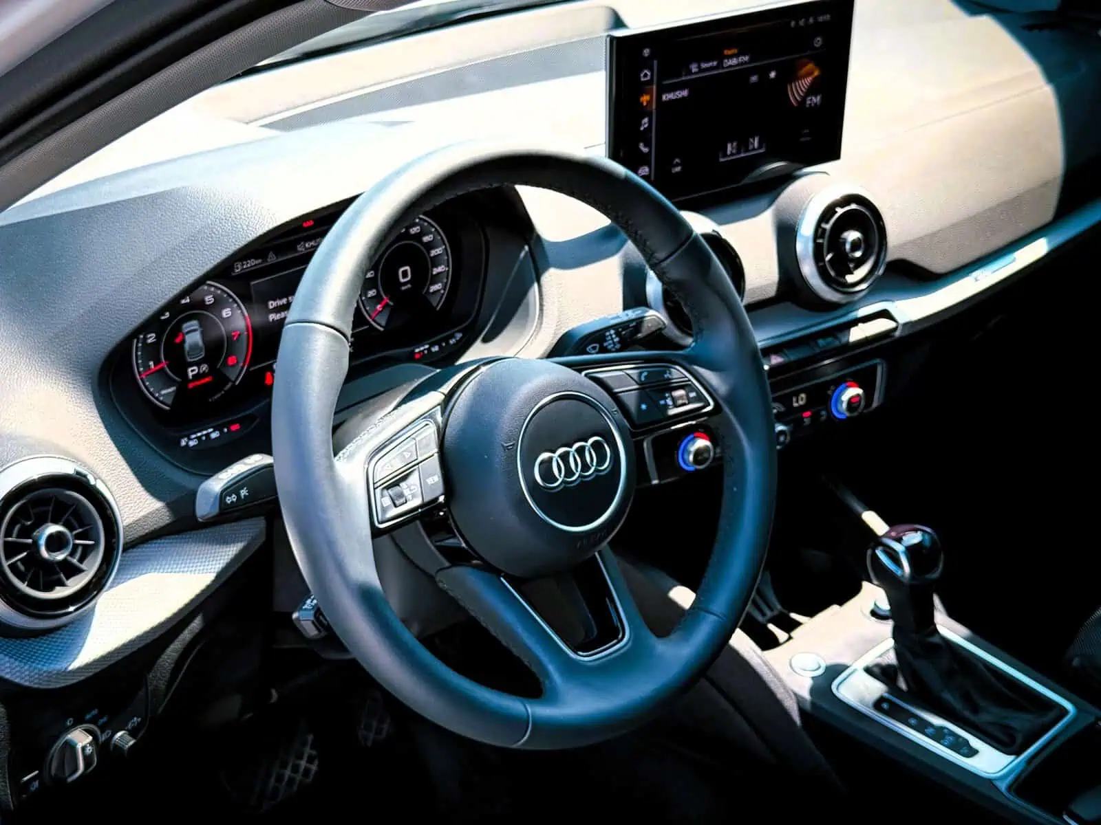 Audi Q2, photo 5 of 7