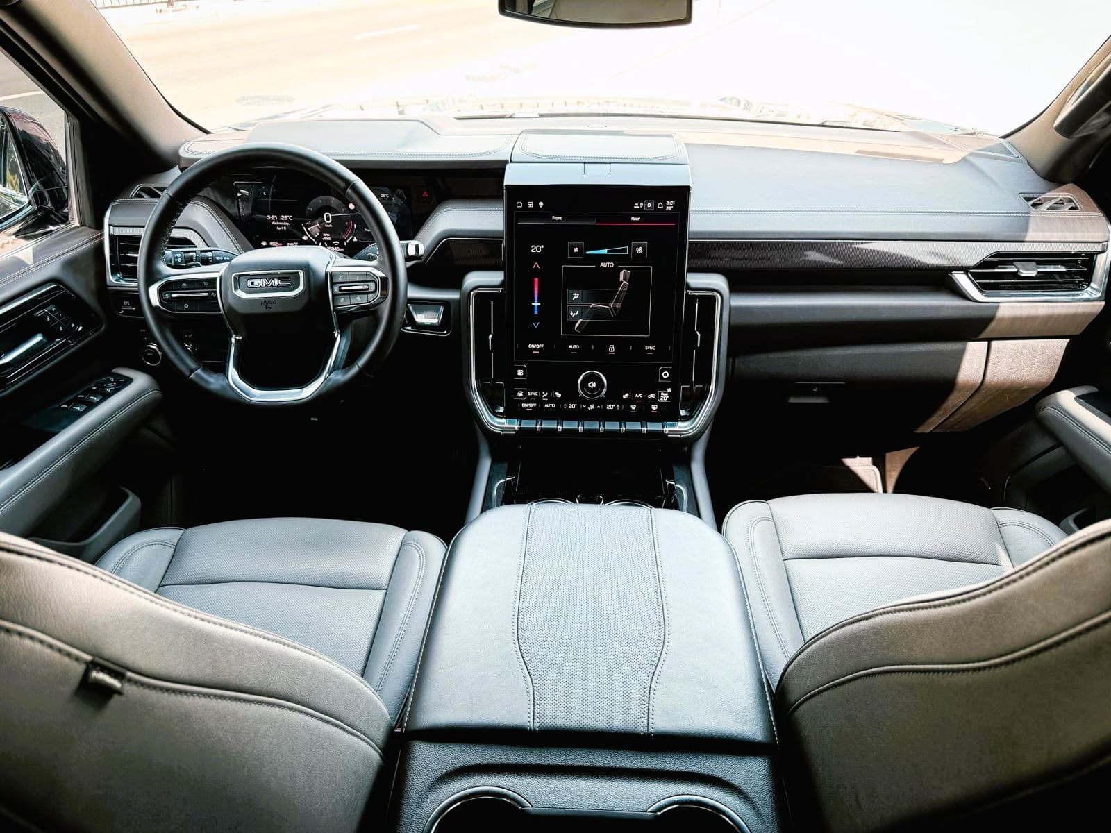 GMC Yukon Elevation, photo 6 of 9